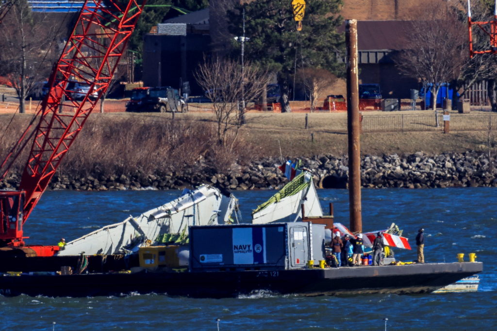 Army calls for safety fixes after finding systemic failures behind DC midair collision