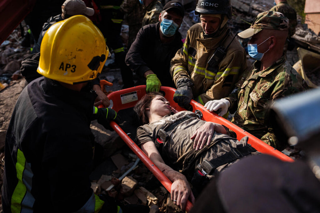 Russian strikes on Ukrainian cities kill at least 21 in a major attack that Kyiv saw coming