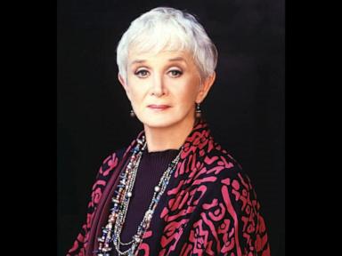 WATCH:  David Muir remembers the life and legacy of Barbara Barrie