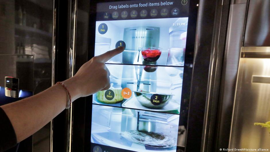 Self-replicating AI: Is your fridge a cybersecurity risk?