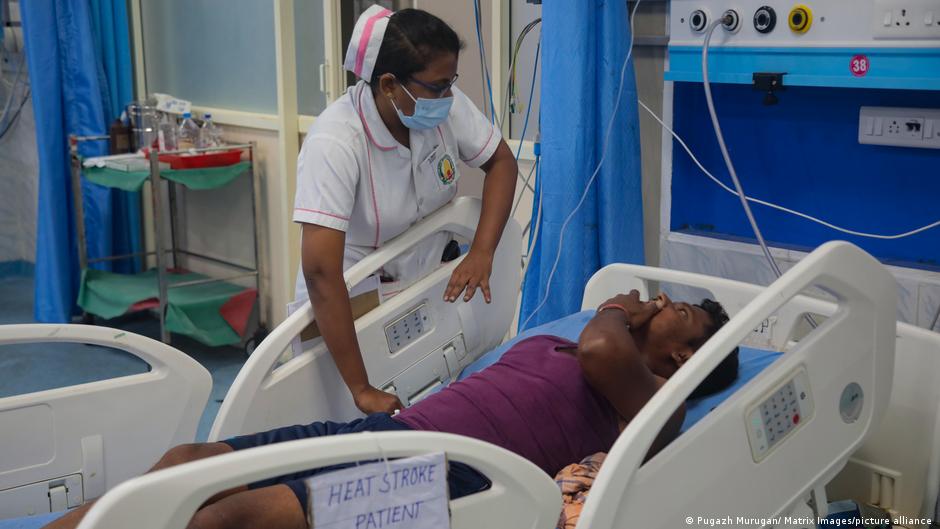 Experts urge 'global health emergency' as climate harms accelerate
