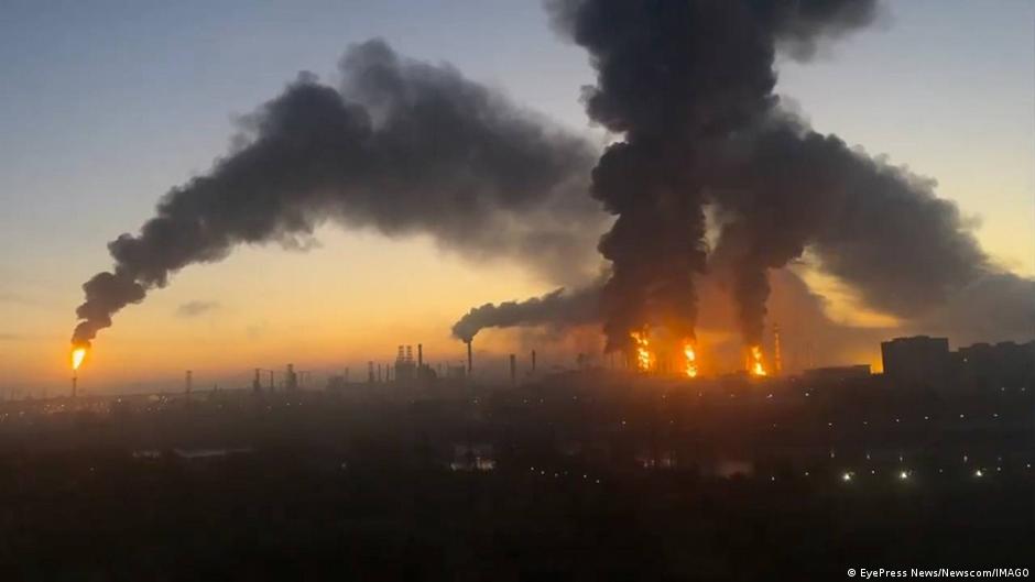 Ukraine resumes attacks on Russian refineries as Zelenskyy says 'we're done'