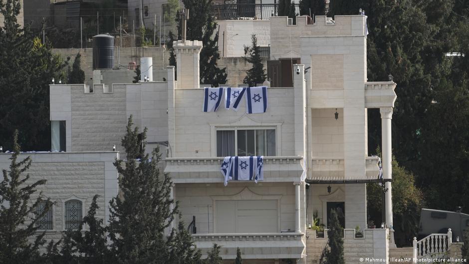 Israel to close all West Bank land crossings on election day