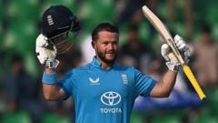 Duckett and Dawson deliver in England's consolation win