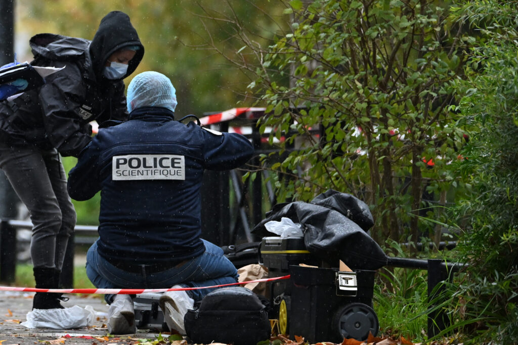 Suspect arrested after 1 killed and several wounded in a shooting in Paris suburb