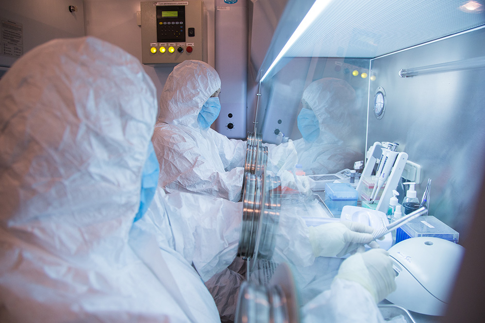 Russia keeps tight lid on lab worker's death as global concerns mount