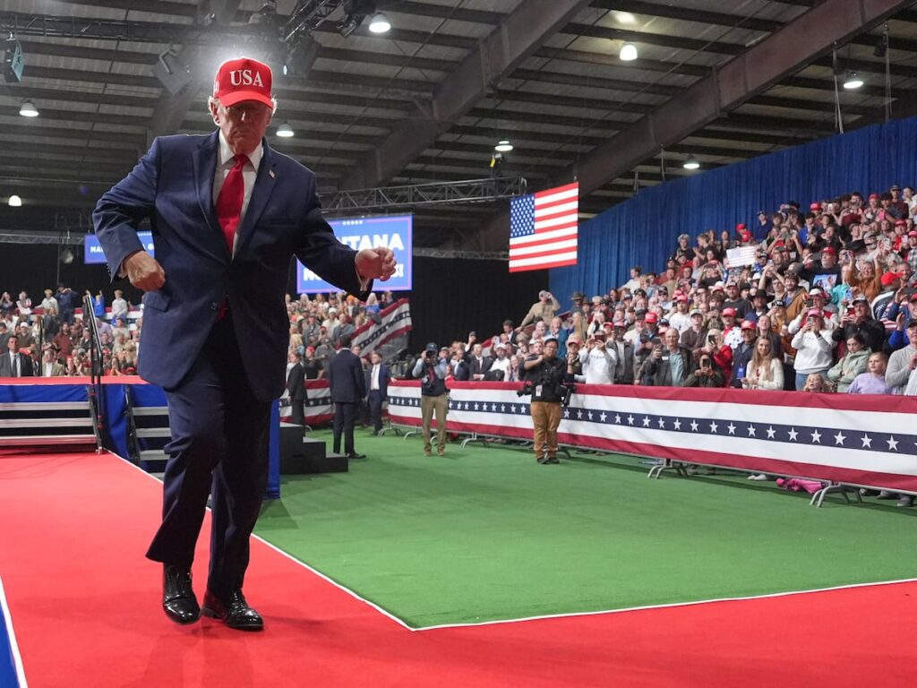 The Latest: AP-NORC poll: Strong majority of voters believes Trump is failing at home and abroad