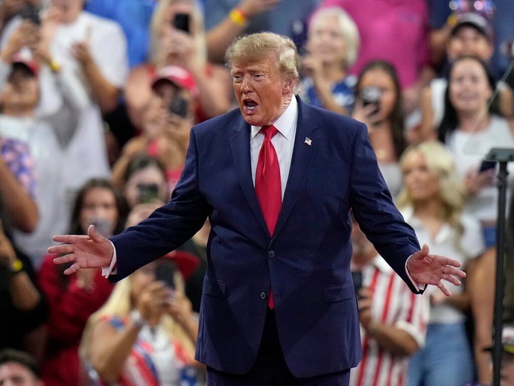 Trump at South Florida rally revives the idea of military intervention in Cuba after Iran