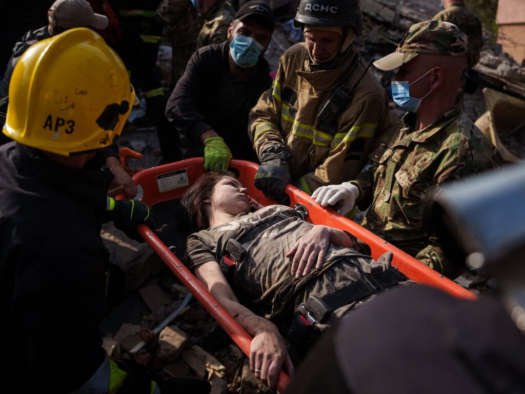 Strike on Ukrainian public buses leaves 30 dead as blackouts worsen in Kyiv