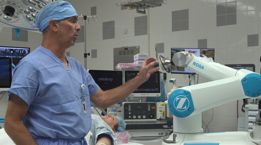 New knee replacement surgery robot introduced at Weirton Medical Center