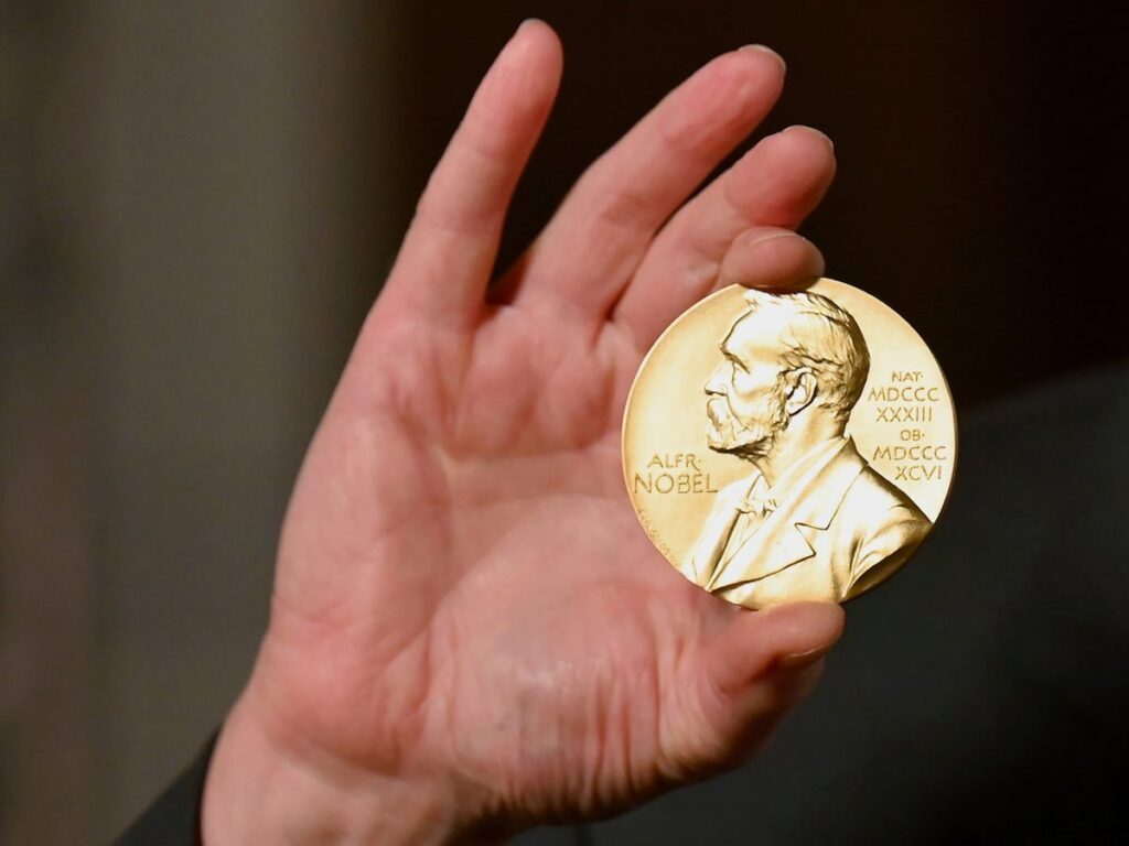 Robert E. Hall and Michael Woodford win Nobel memorial prize in economics