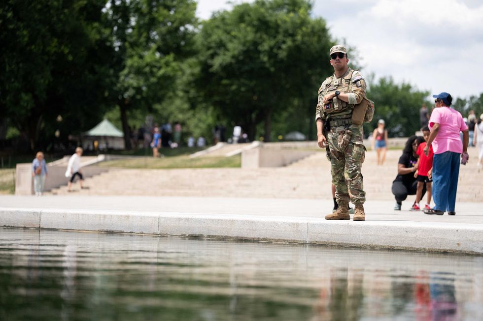 ‘Go to jail!’ Enraged Trump threatens Reflecting Pool vandals as he trashes his own DOJ