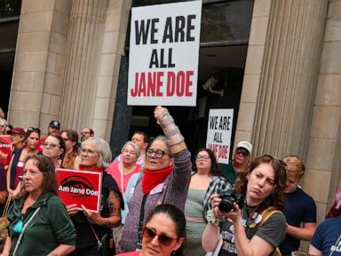 'Culture of fear': Cornell faculty debate no-confidence resolution