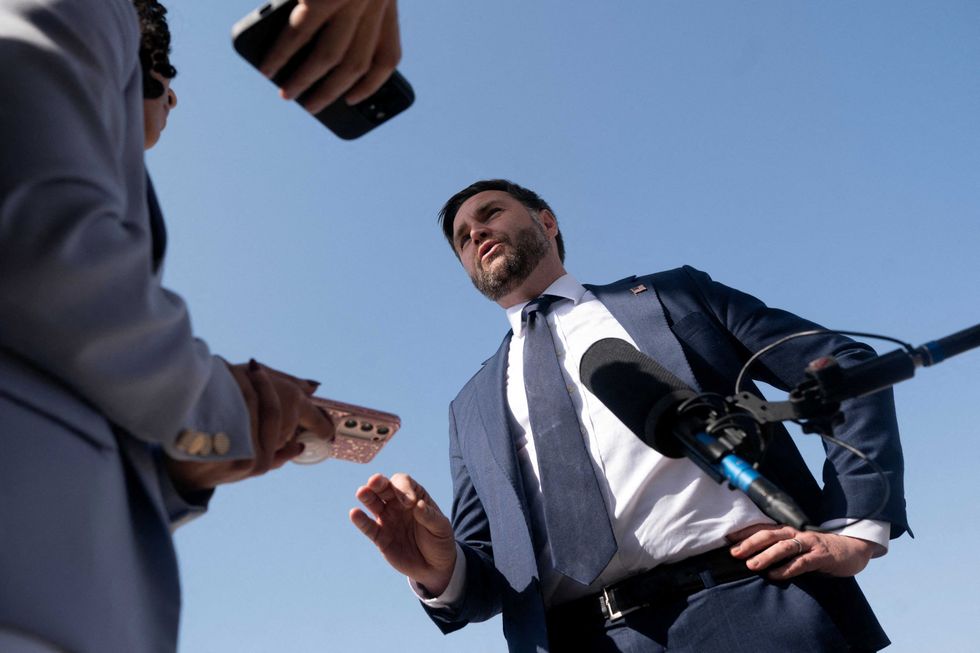 GOP's midterm headaches just got worse as JD Vance defends ‘atrocious’ ad: conservative