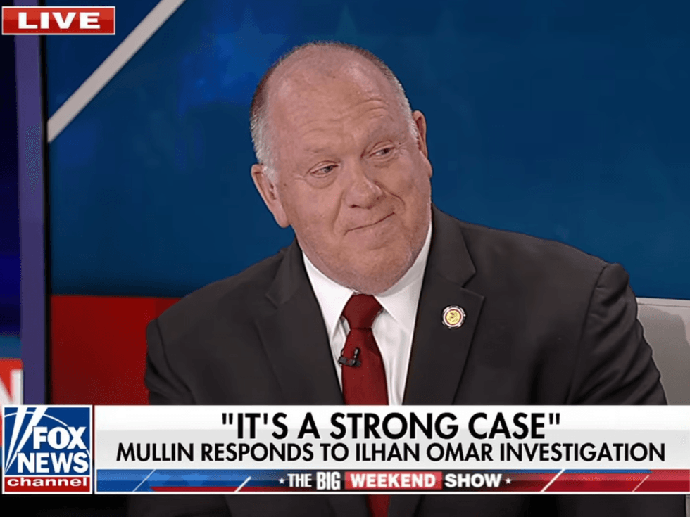 Grinning Tom Homan sends chilling message on Ilhan Omar home raid: 'I know things'