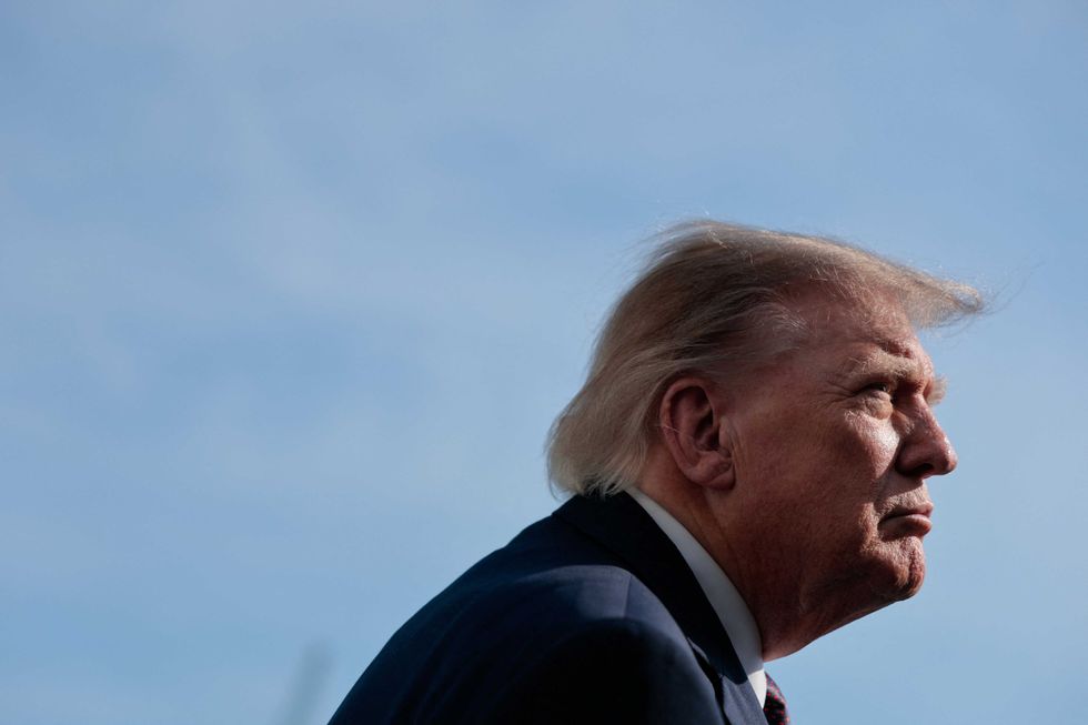 Trump begs Dems to let him ‘extinguish’ waning problem: ‘Time is of the essence!’