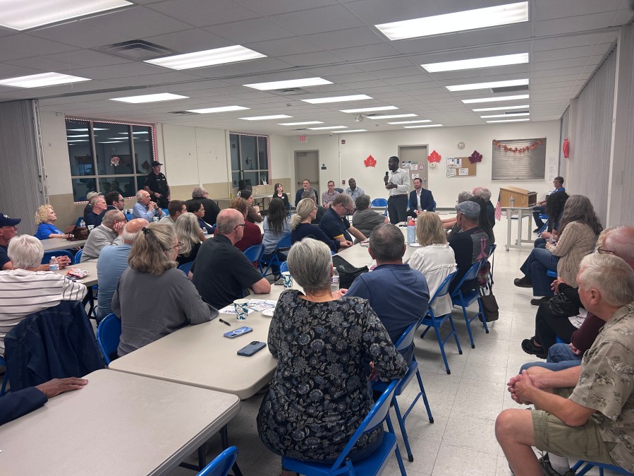Democratic legislators, local candidates, bring the Kitchen Table Tour to Hancock County