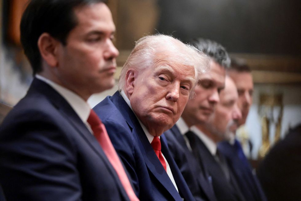 'Not long for this world': Ex-Green Beret predicts who will become Trump's next fall guy