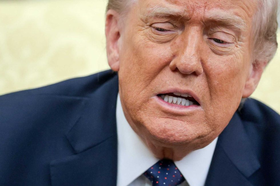 Menswear expert exposes 'body odor' detail about Trump's rally suit: 'The ultimate stench'