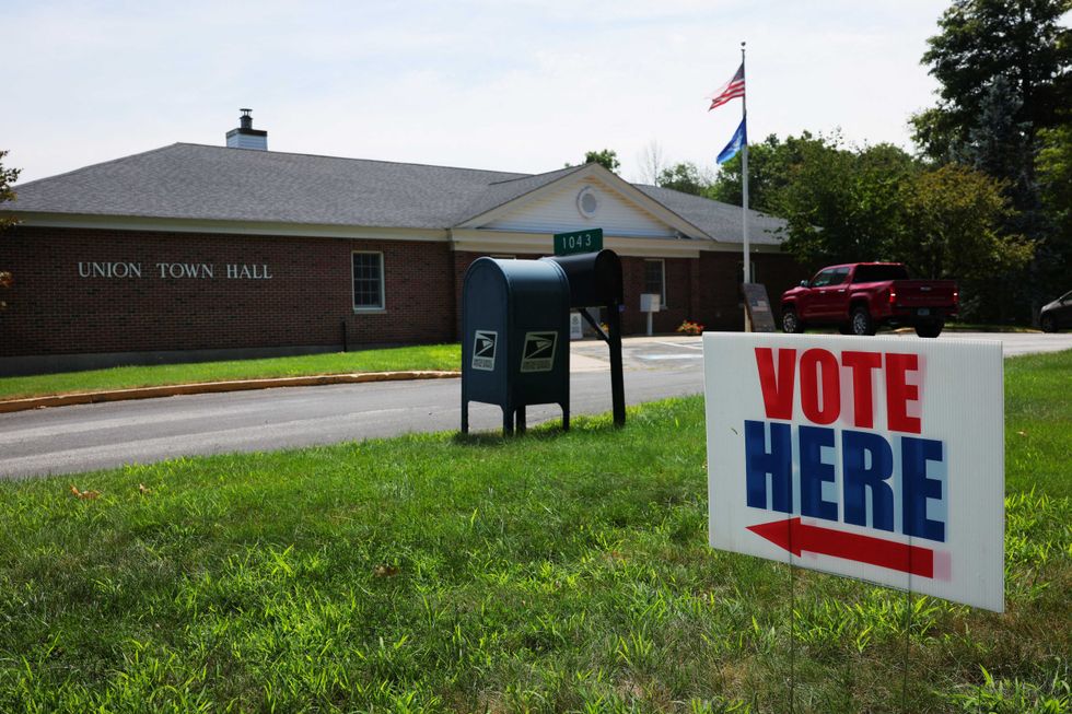 Pollster scrambles amid looming investigation exposing their whole operation: report
