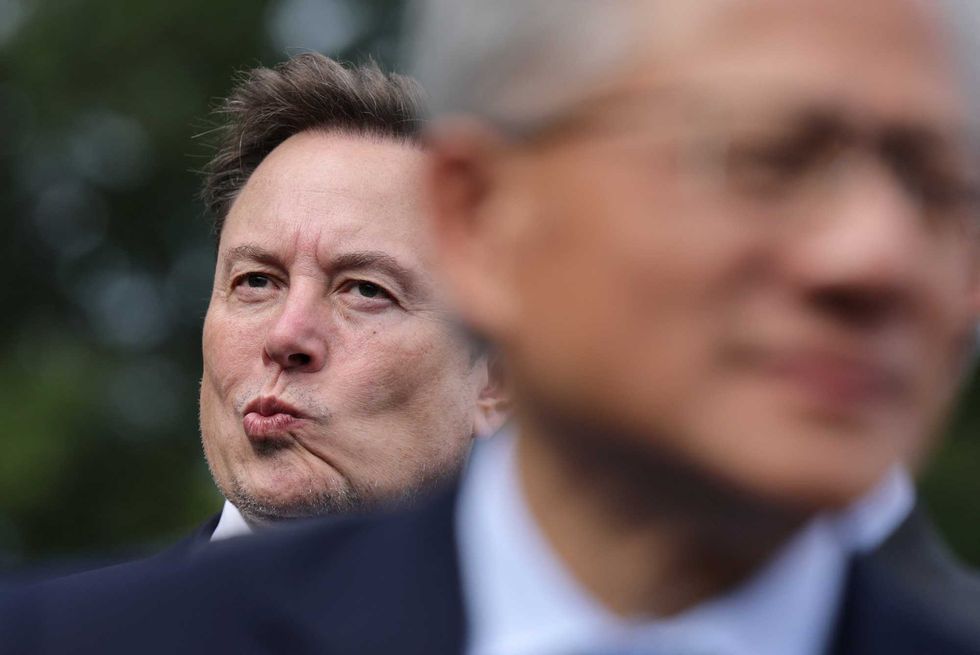 'Ridiculous': Kara Swisher flabbergasted as Trump and Musk play games for 'dominion'