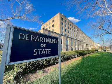 Iran live updates: Americans in Middle East urged to exercise 'heightened vigilance'