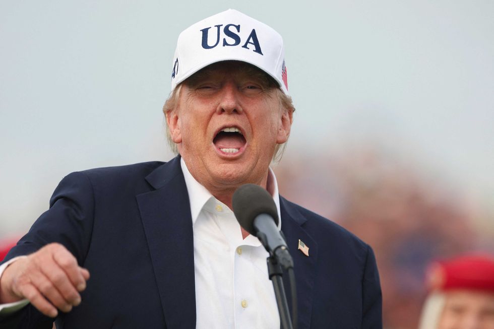 ‘Desperate’ Trump weighs new war gamble after GOP blowback derailed latest attack