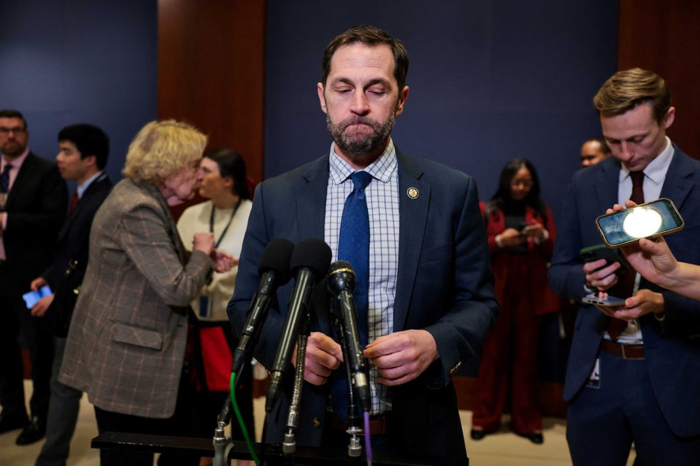 Alarm after Dems receive letters with 'suspicious substance': 'Deeply disturbing'