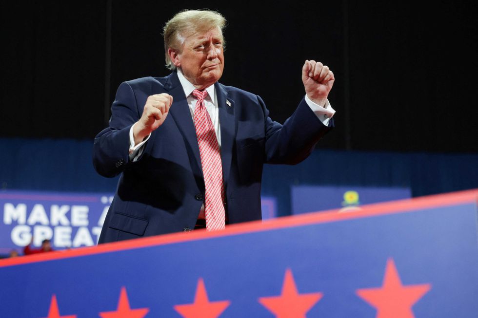 Trump's 'perfect' brag at Kansas rally instantly blows up in his face: 'Here's a cookie'