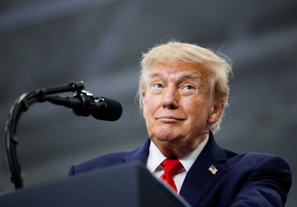 Trump plotting ‘alternative White House’ at Mar-a-Lago bankrolled by oligarchs: biographer