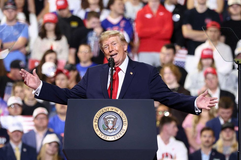 Disgust after 'old creep' Trump dishes out backhanded compliment to MAGA darling: 'Pig'