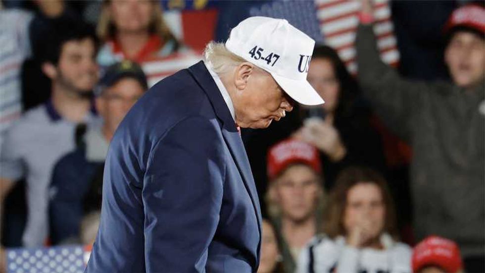 Doctor fears Trump 'beyond' cognitive decline as midterms weigh on his psyche